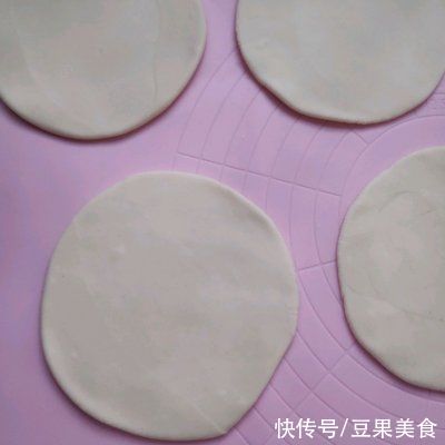 那一碗令人神往的韭菜盒子