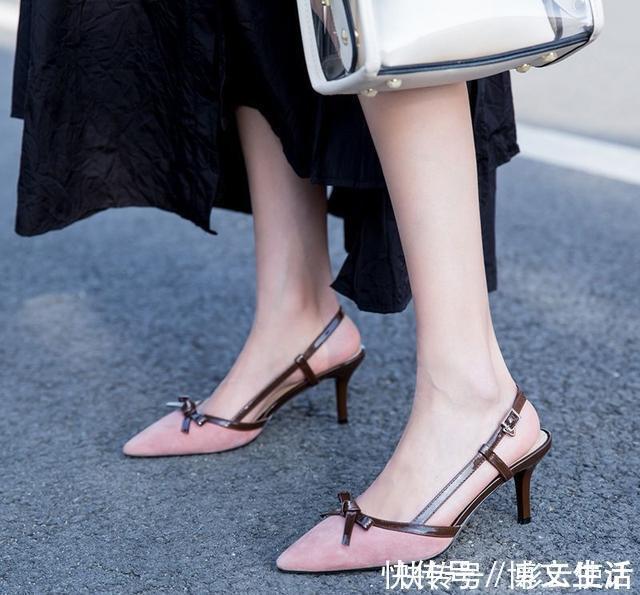 性感 性感的细高跟鞋跟设计,凸显时尚气息