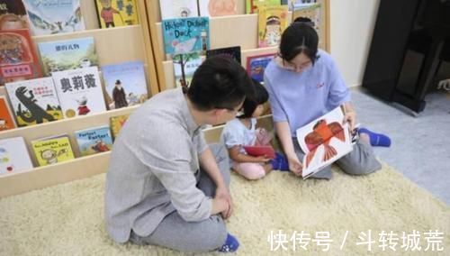 小李|小学生练“雨”字,写出小雨,中雨,暴雨,老师:孩子很有想象力