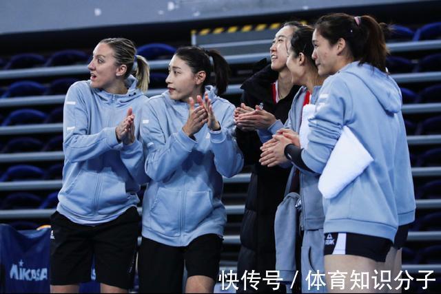 上海女排|十三连胜!天津女排3-0头名晋级半决赛,上海队留后手雪藏奥运MVP