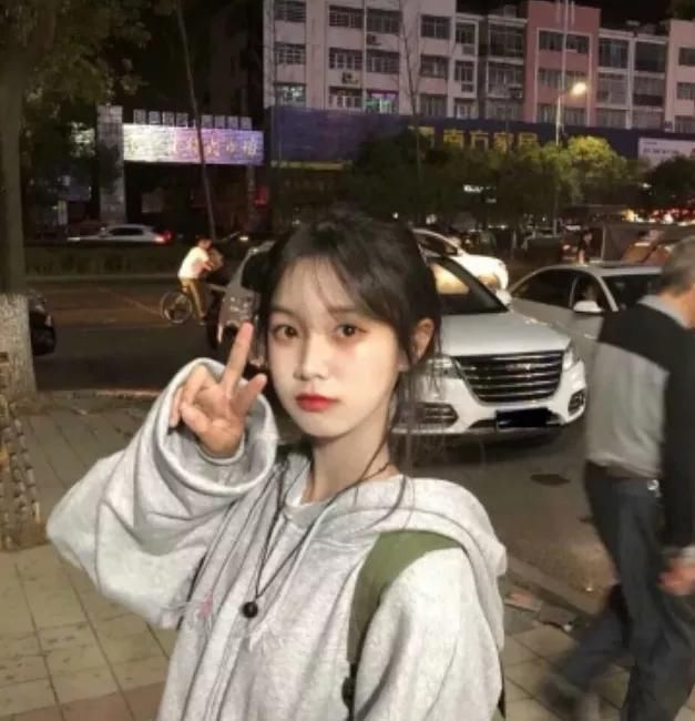 天生|女生脸上有“3标志”,天生“短发”才好看,男神见了也会悄悄心动