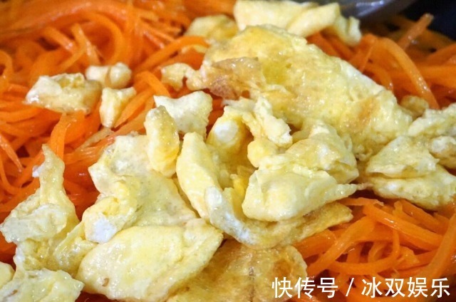 dh胡萝卜和此菜一起炒,营养美味,好吃不贵,视力越变越好
