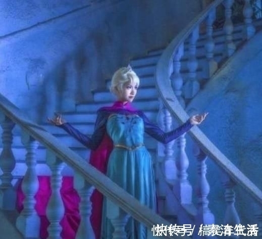 艾莎|大学生cos艾莎，本以为会很失望，看到成品没想到惊艳了