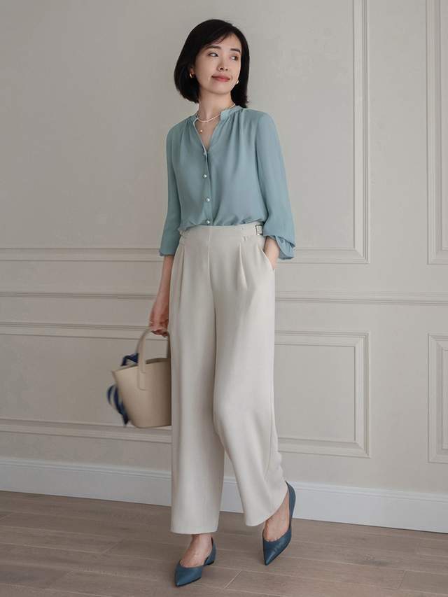 穿搭|35岁的女人怎么穿才优雅?条纹针织衫配A字网纱半身裙,高级洋气