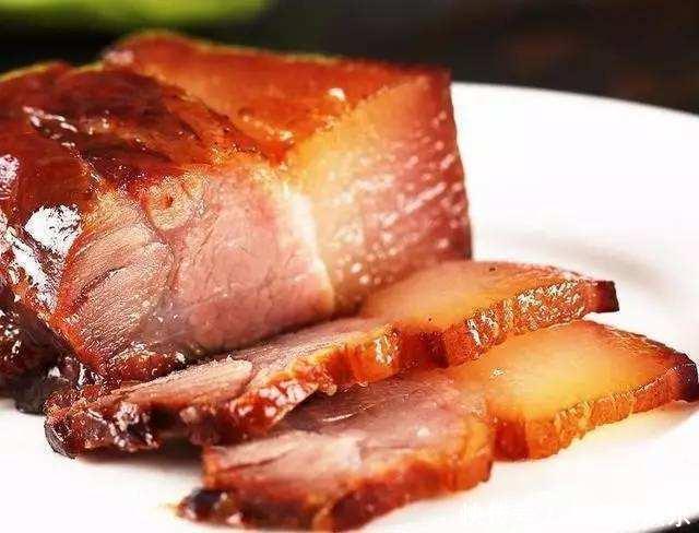 四川腊肉|中国哪里的腊肉最好吃下面4个地方评价高,看看有没有你家乡