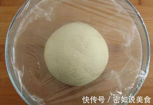 1碗面粉,1个鸡蛋,教你做家庭版空心小油条,跟着步骤做零失败