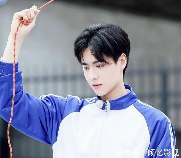 林允|娱乐八卦:张艺兴,林允,鞠婧祎,胡一天,范丞丞,章子怡