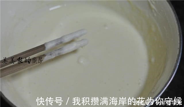 早餐|一个鸡蛋一勺粉，营养早餐并不难，金黄焦嫩，从此不吃早餐摊！