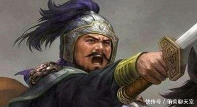 自杀|皇帝对功臣说：你儿子剑法不错，功臣把儿子头颅砍下，随后自杀