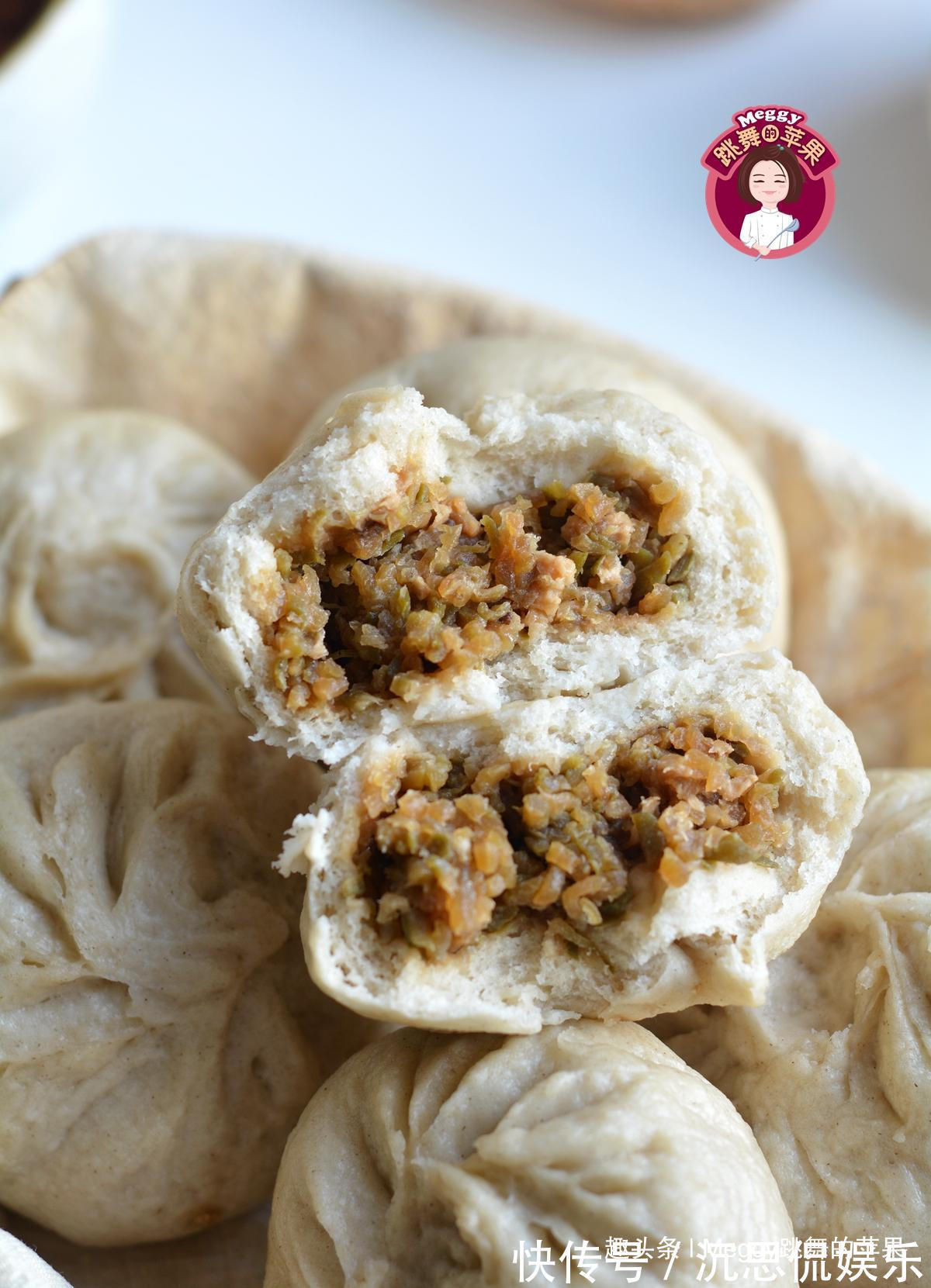 三个萝卜一盆面,蒸出的大包子比肉香,越吃越香!