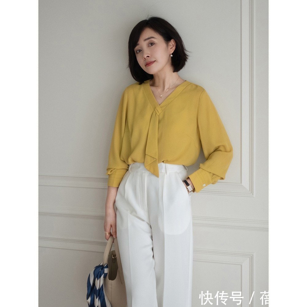 颜色|女人过了40岁尽量少穿花俏衣服,试试这些极简衬衫,时髦显气质