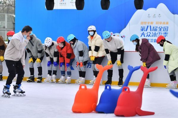 冰场|图集 ｜ 冰雪嘉年华对公众开放
