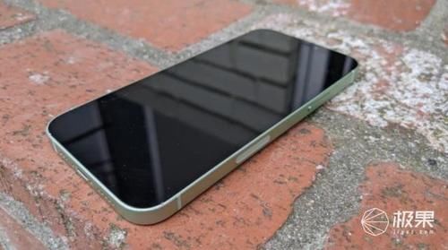屏幕|iPhone12跌落测试出炉玻璃虽好,背面却伤不起