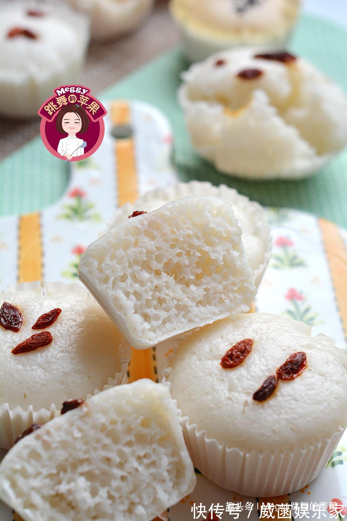 松软香甜的米发糕,米香浓郁不粘牙,做法简单用料少,地道好吃