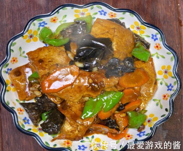 天冷了,吃肉不如吃菜,大雪过后炖一锅,营养好消化,孩子很爱吃