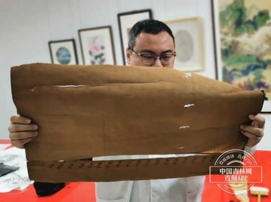  古画|“90后”装裱修复师：让古画“起死回生”的人