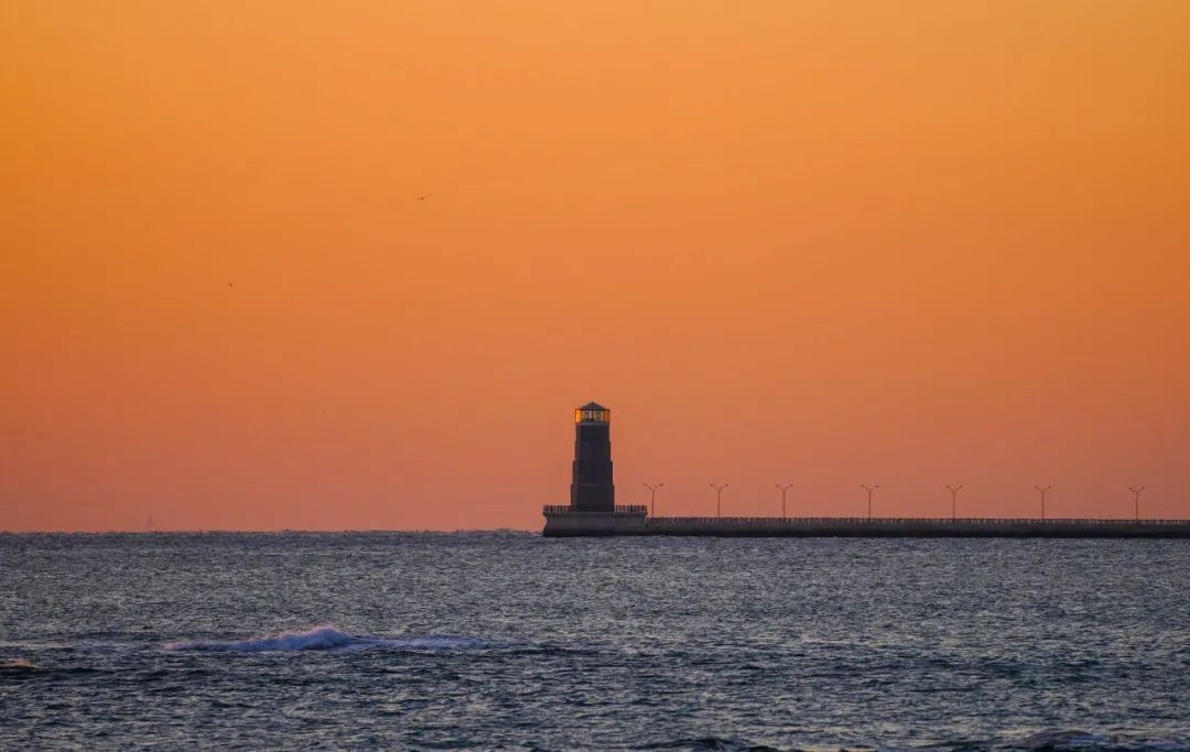 老年|有一种心动，叫做日照新年日出！