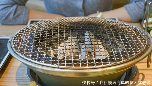 银川第1家泥炉烤肉,大隐于市