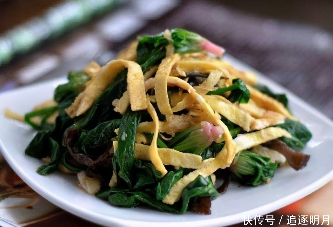 人到中年,学会吃3种美食,祛皱淡斑,排毒抗衰,调理身体