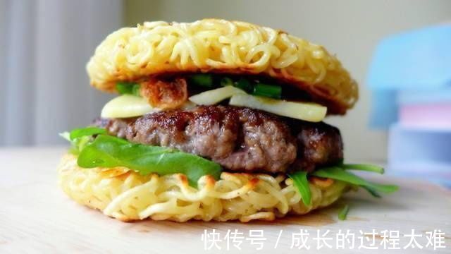 s汉堡三明治傻傻分不清你以为你吃的是汉堡,然而它真的只是个三明治