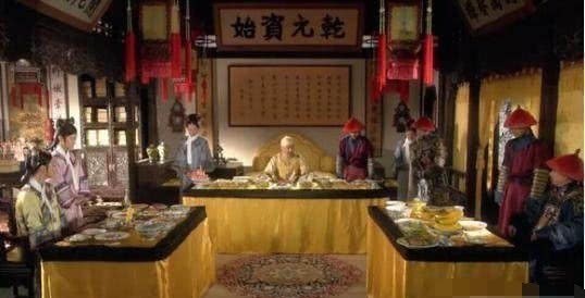 办法|古代皇上吃不完的饭菜,都怎么处理?这个办法你绝对没想到