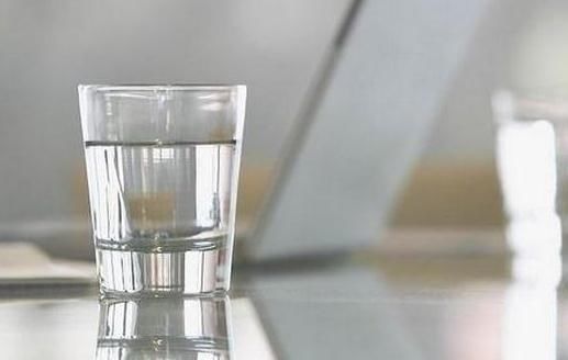 身体健康|晚上睡觉出现3种现象，或是肺部结节症状，为了身体健康也要了解