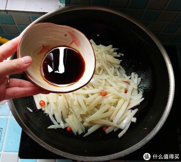 粉藕|它是入秋“第一菜”,5元一斤脆又嫩,简单一炒很开胃,比吃肉香