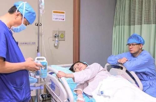 危险|33岁产妇分娩时突然咳嗽,5分钟后永远闭上了眼,这事孕妈别大意