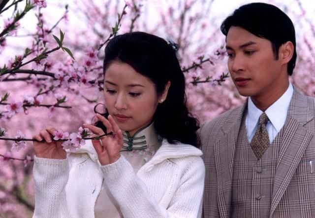  十八春|《半生缘》：曼桢和世钧不可能在一起，早已经在三个表象中注定