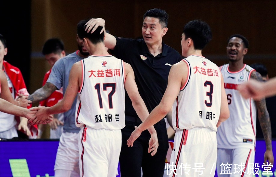 趙錦洋|誰說杜鋒罵人是毀人？13個字噴醒趙錦洋！攻守蛻變+扣籃，太強了