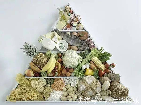 吃肉|为什么突然很想吃肉、甜食?很可能是身体再给你发送生病信号