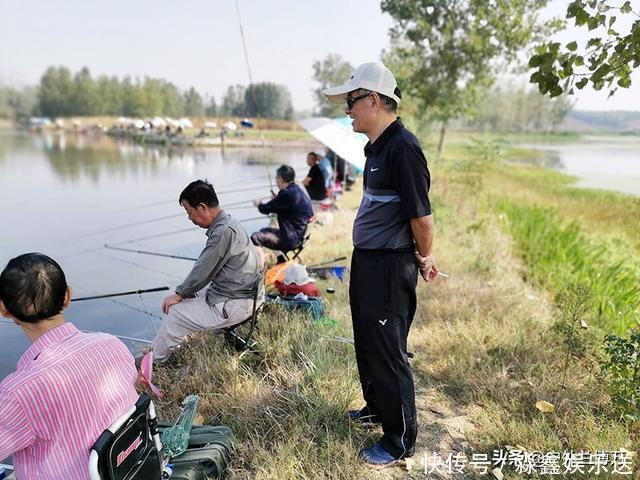 只因钓不好鱼,自己也开了一个鱼塘,误打误撞半年赚了一套房