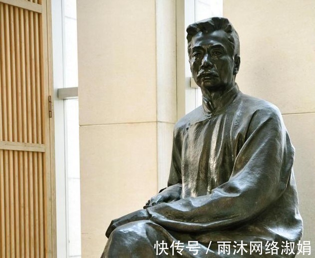 教育部#很少有人知道鲁迅的嗜好,爱喝酒,有段时间每天都要喝到酩酊大醉