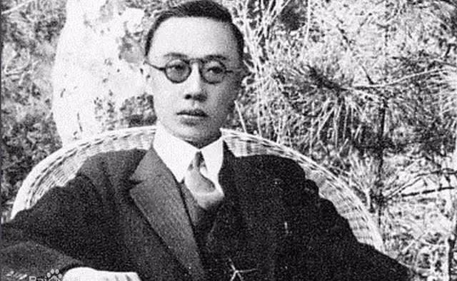 军阀|张作霖坐拥30万奉军,谁都不放在眼里,但对一个人毕恭毕敬