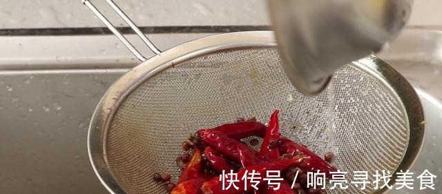 鱼肉|这才是鱼片最过瘾的吃法,外酥里嫩,香辣开胃,看着就有食欲!