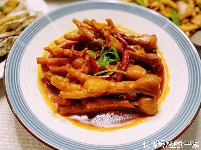 八一战友聚餐推荐12道家常菜，营养美味，简单易学，刚上桌就被抢