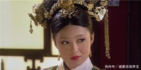 扭着腰肢|俗语“龟背蛇腰不可交”,下半句常被农村人引用,有科学依据吗