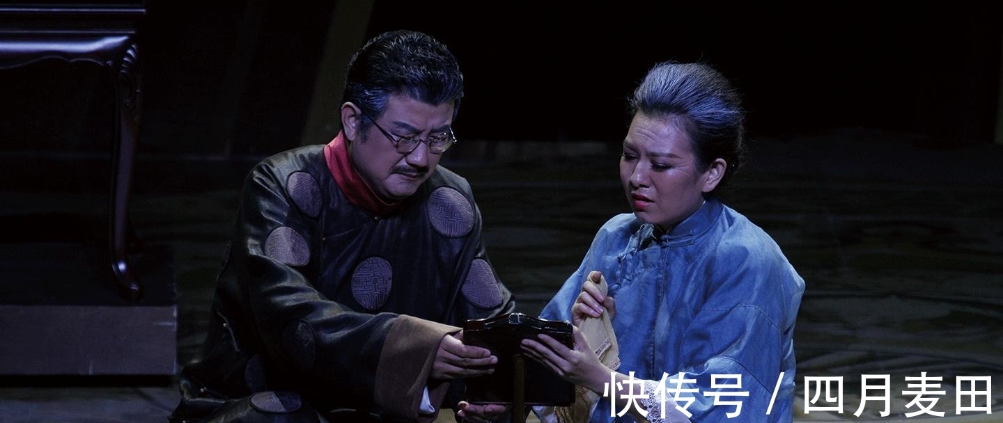 曹禺|《雷雨》中的混乱家庭,其实是曹禺的真实生活,生活比作品更狗血