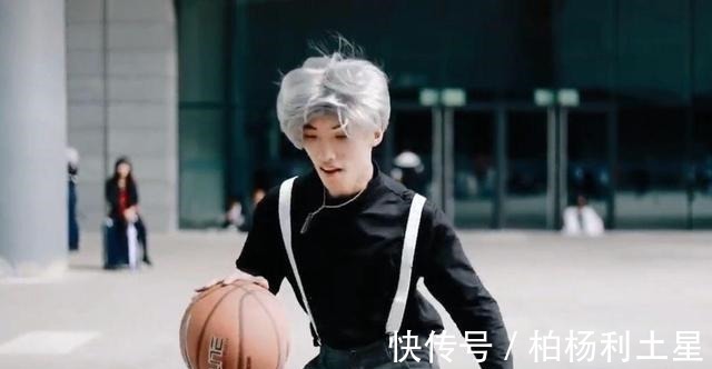 cos|coser都不敢轻易尝试的动漫角色,不是衣服暴露,而是真的难!