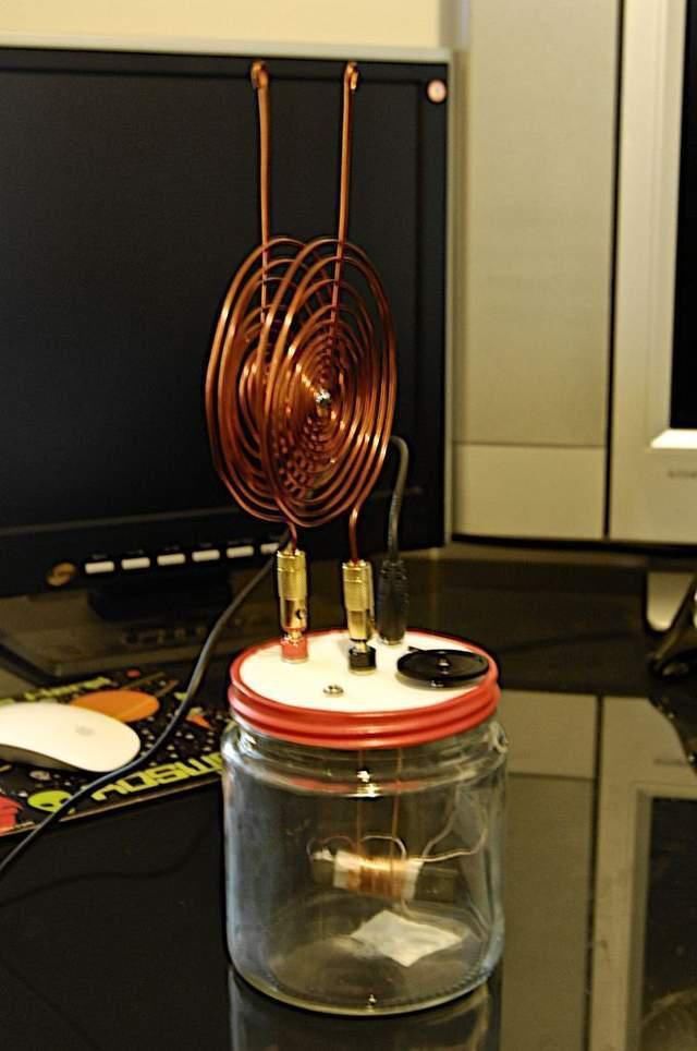 共振 只要特斯拉愿意,他将随时敲碎地球!如此丧心病狂,真能做到吗?