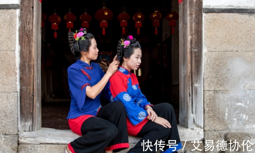 发型 “三绺梳头”曾是汉族女性代表发型,而今已难得一见!