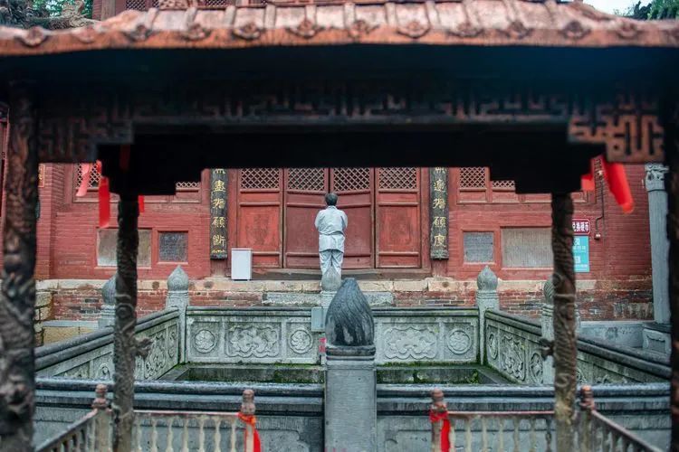 风穴寺|用镜头记录暴雨中的风穴寺