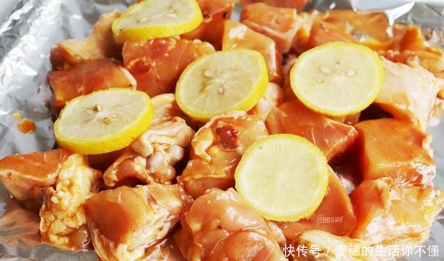 鸡腿新吃法,你肯定没吃过,不用油不用水,比红烧还过瘾