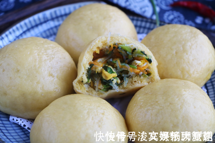 玉米面|早餐别吃包子馒头，试试新做法，好吃不长胖，2天不吃就馋