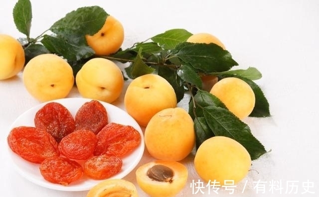 高血压|患高血压后,一天三餐应该怎么吃?吃饭时记住3点,血压不会高