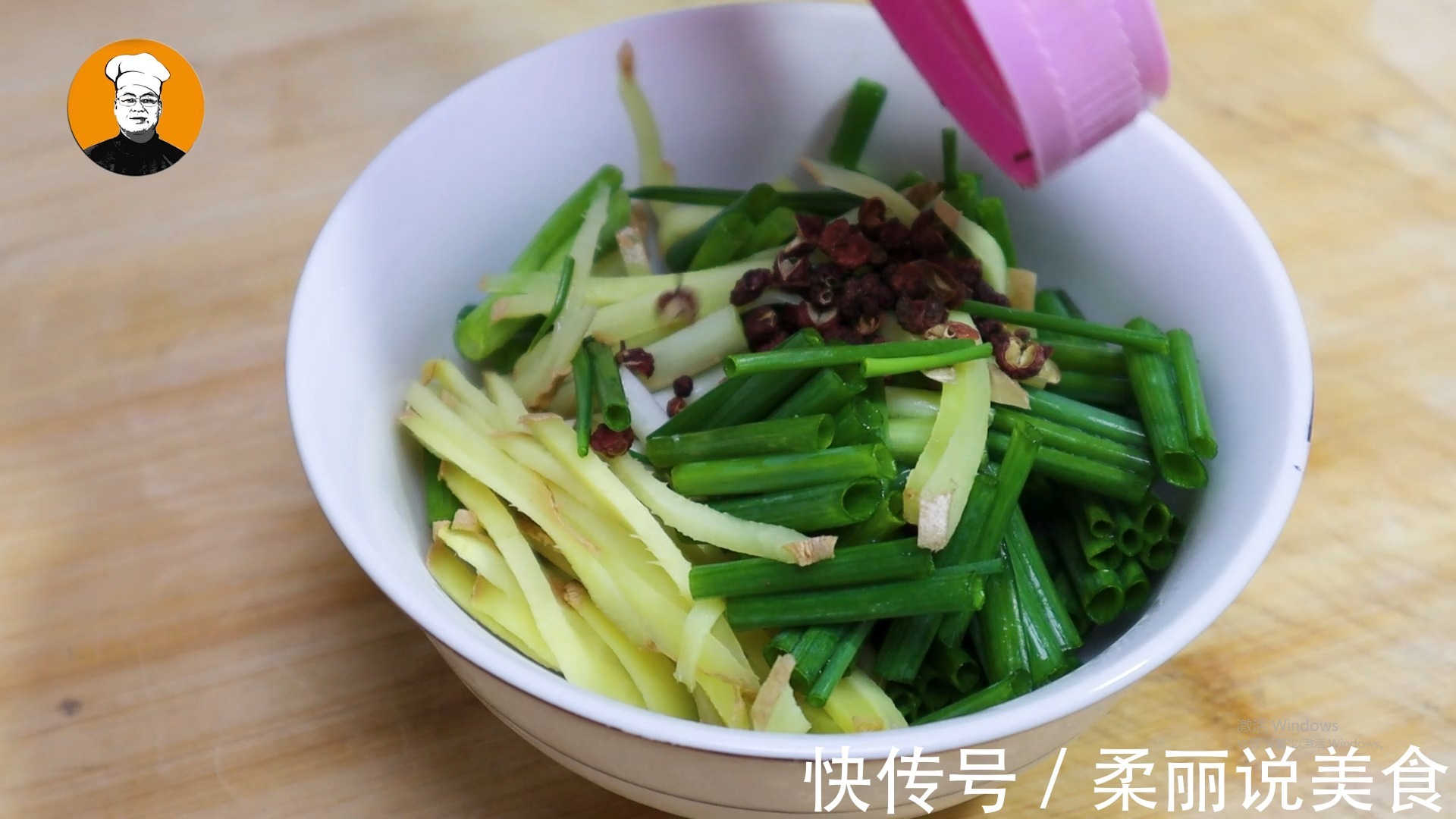 瘦肉想要嫩如豆腐,记住3个小技巧,没牙的老人也能吃