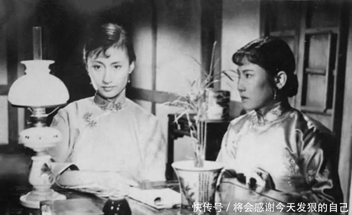 从小|《这就是生活》:从小缺爱的孩子,长大后不仅不会爱也害怕被爱!