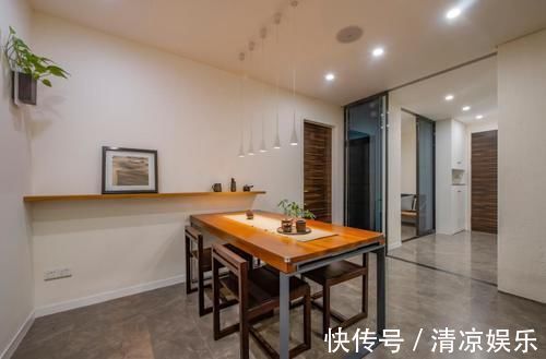 卫生间|日子过久了，才知道简约最实用，全屋铺地砖，既干净又好打理