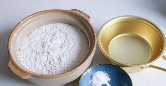 三伏天不想做饭，教你10分钟早餐做法，有饼有鸡蛋，简单营养