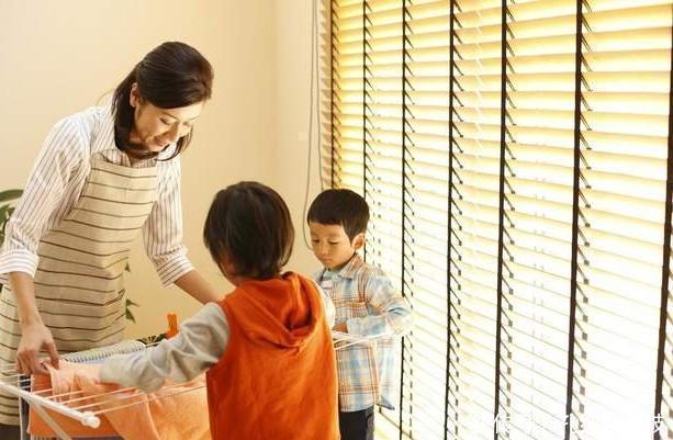 表妹|孩子以后会不会孝顺，不用等到长大后，小的时候有4个特征很明显